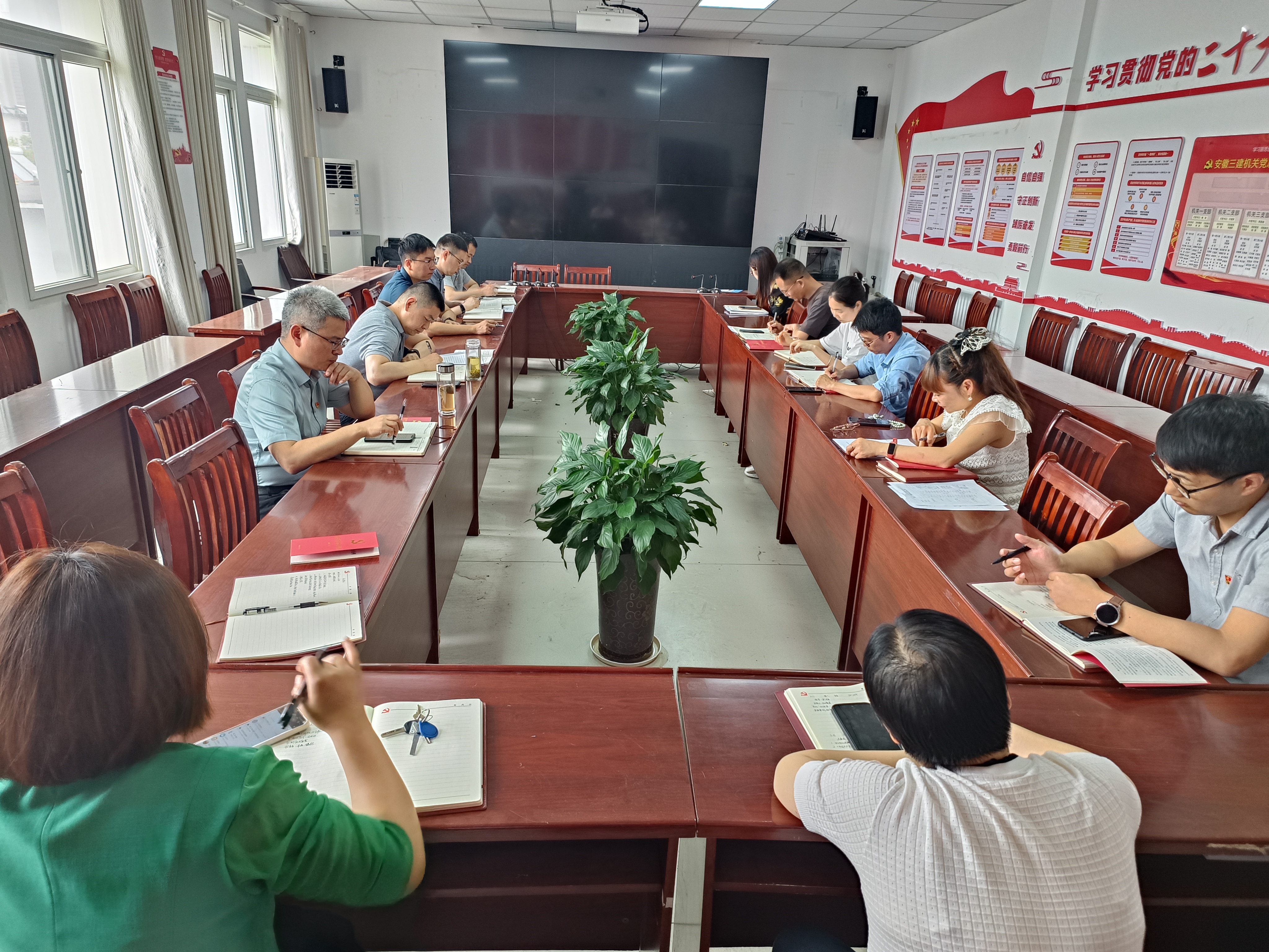 e5ac3f8bf3b04ad9015c9fe7dd4a0d5f.jpg e5ac3f8bf3b04ad9015c9fe7dd4a0d5f.jpg